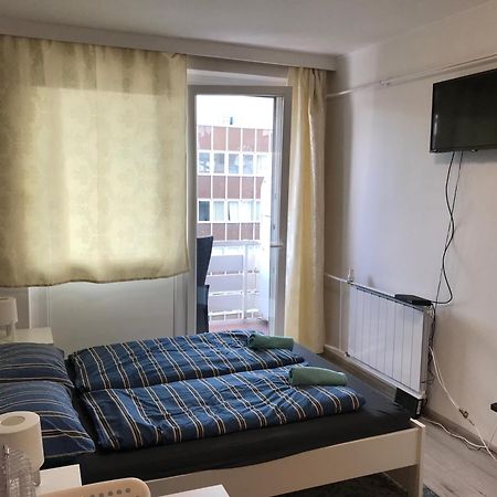 Roland Apartment Westnd Budapest Luaran gambar