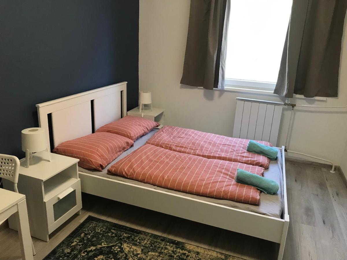 Roland Apartment Westnd Budapest Luaran gambar
